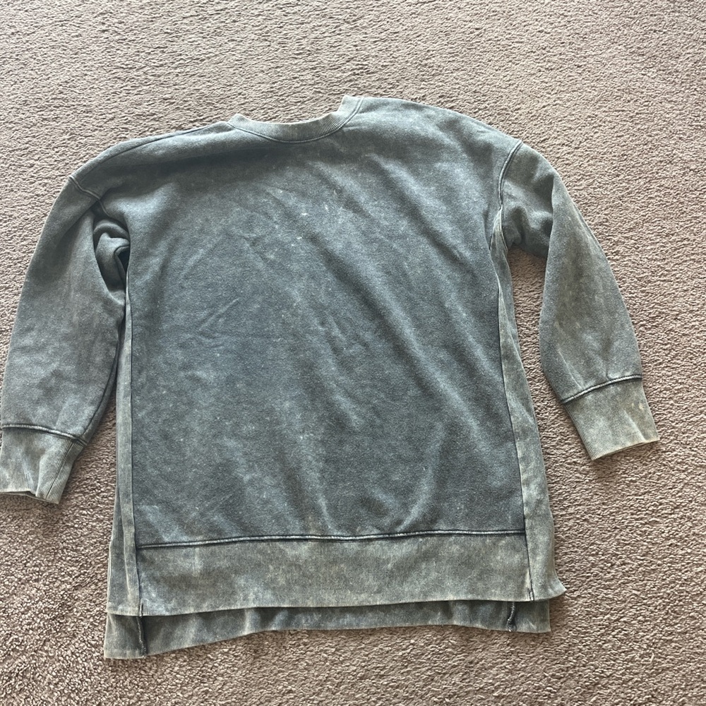 Men's Gray Sweater
